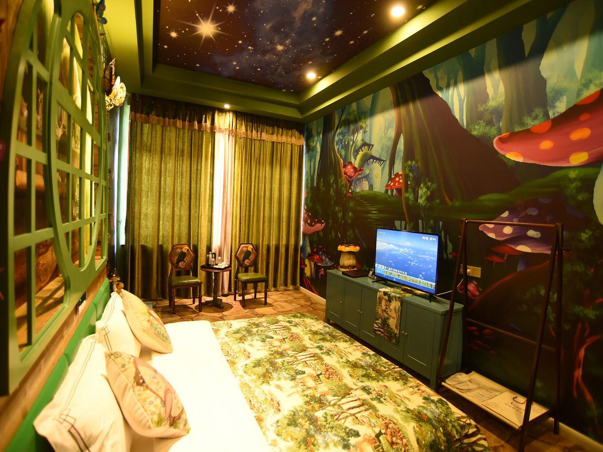 Vegas Cultural Hotel Чэнду Экстерьер фото